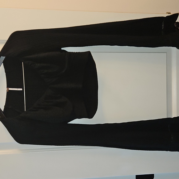 Free People | Black Bell Sleeve Ruched Crop Top| M | Boho, Festival - Picture 2 of 12